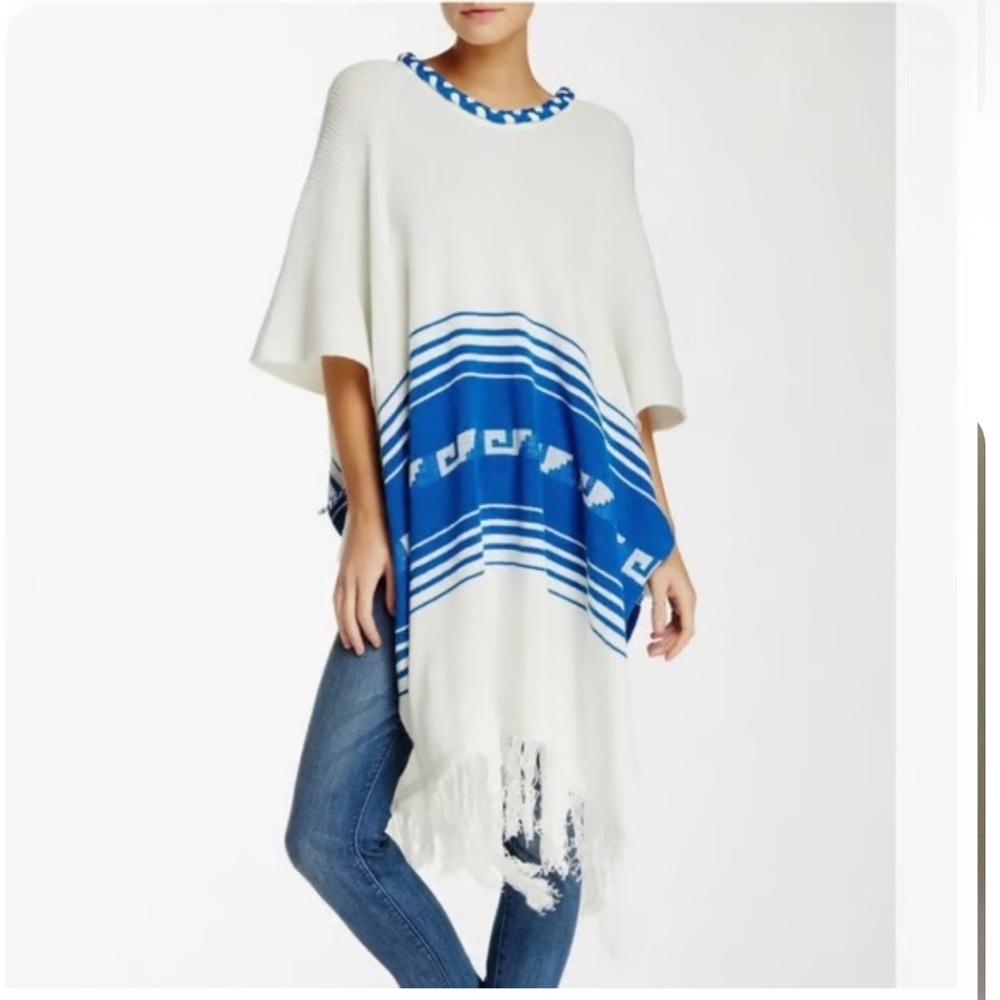 Wildfox white label Cream and Blue Poncho chunky knit warm